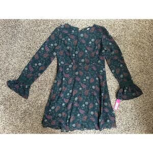 NEW Xhilaration Womens Boho Dress Green Paisley